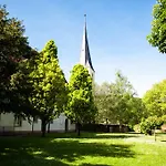 Hotel Bildungshaus Neckarelz 2*