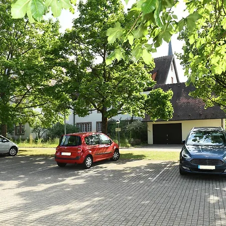 Bildungshaus Мосбах