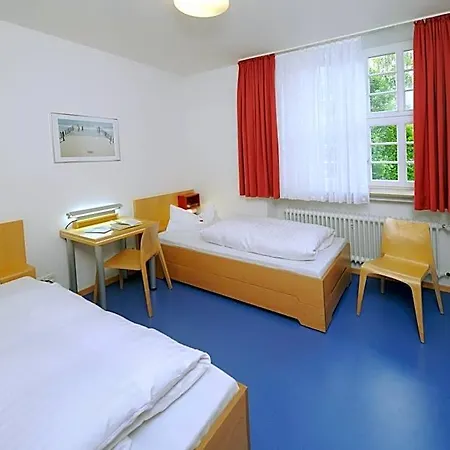 Bildungshaus Neckarelz 2*